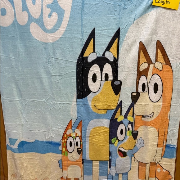 Bluey Character throw Blanket new in plastic 50x40 - Picture 2 of 2